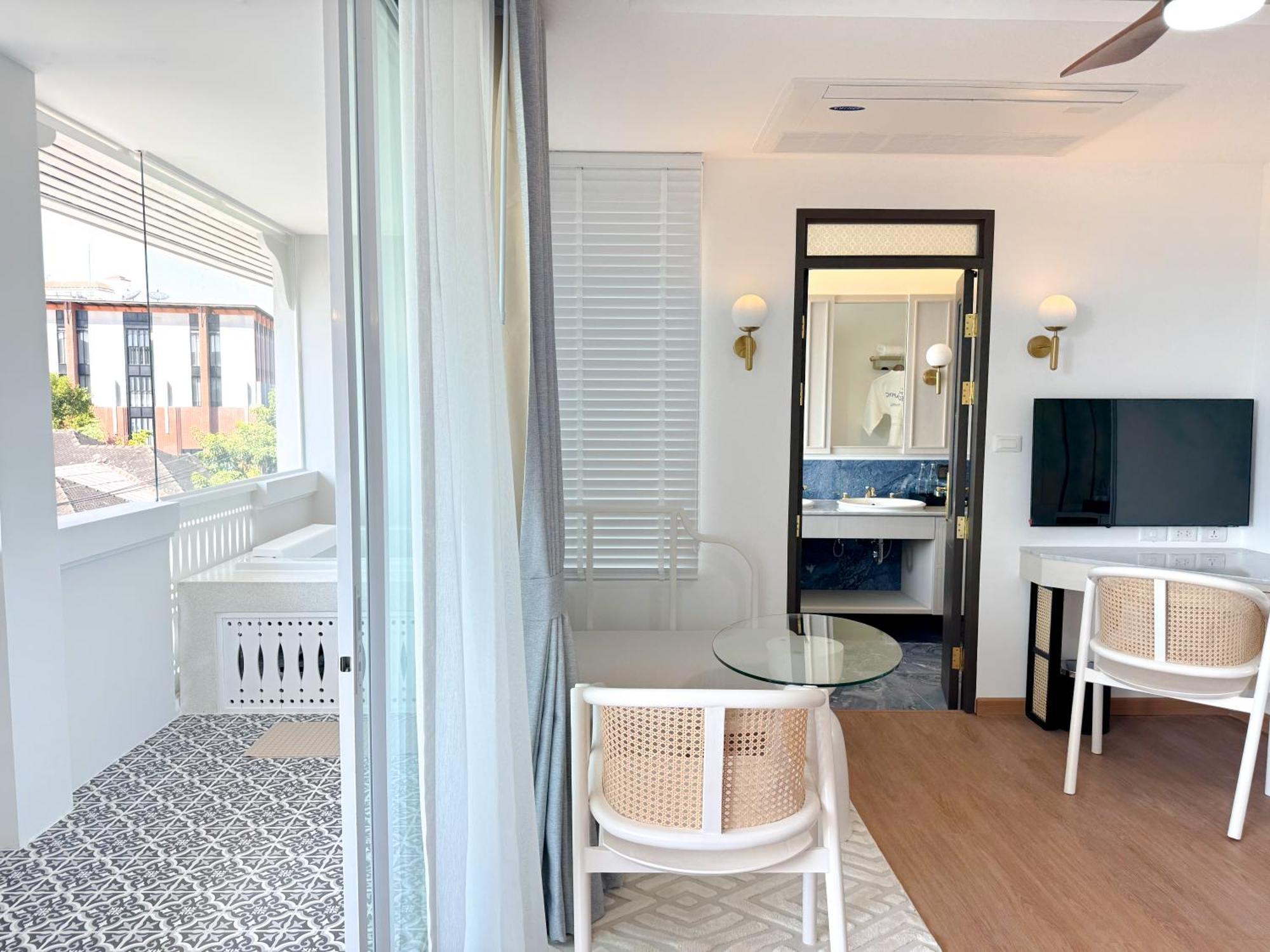 Away Chiang Mai Thapae Resort A Vegan Retreat Екстер'єр фото