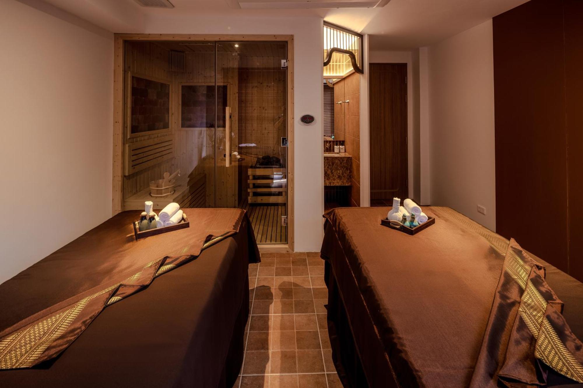 Away Chiang Mai Thapae Resort A Vegan Retreat Екстер'єр фото