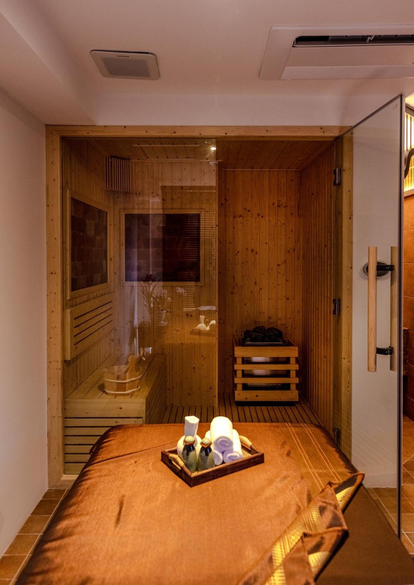Away Chiang Mai Thapae Resort A Vegan Retreat Екстер'єр фото